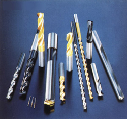 ���wӲ�|(zh��)�Ͻ𵶾�